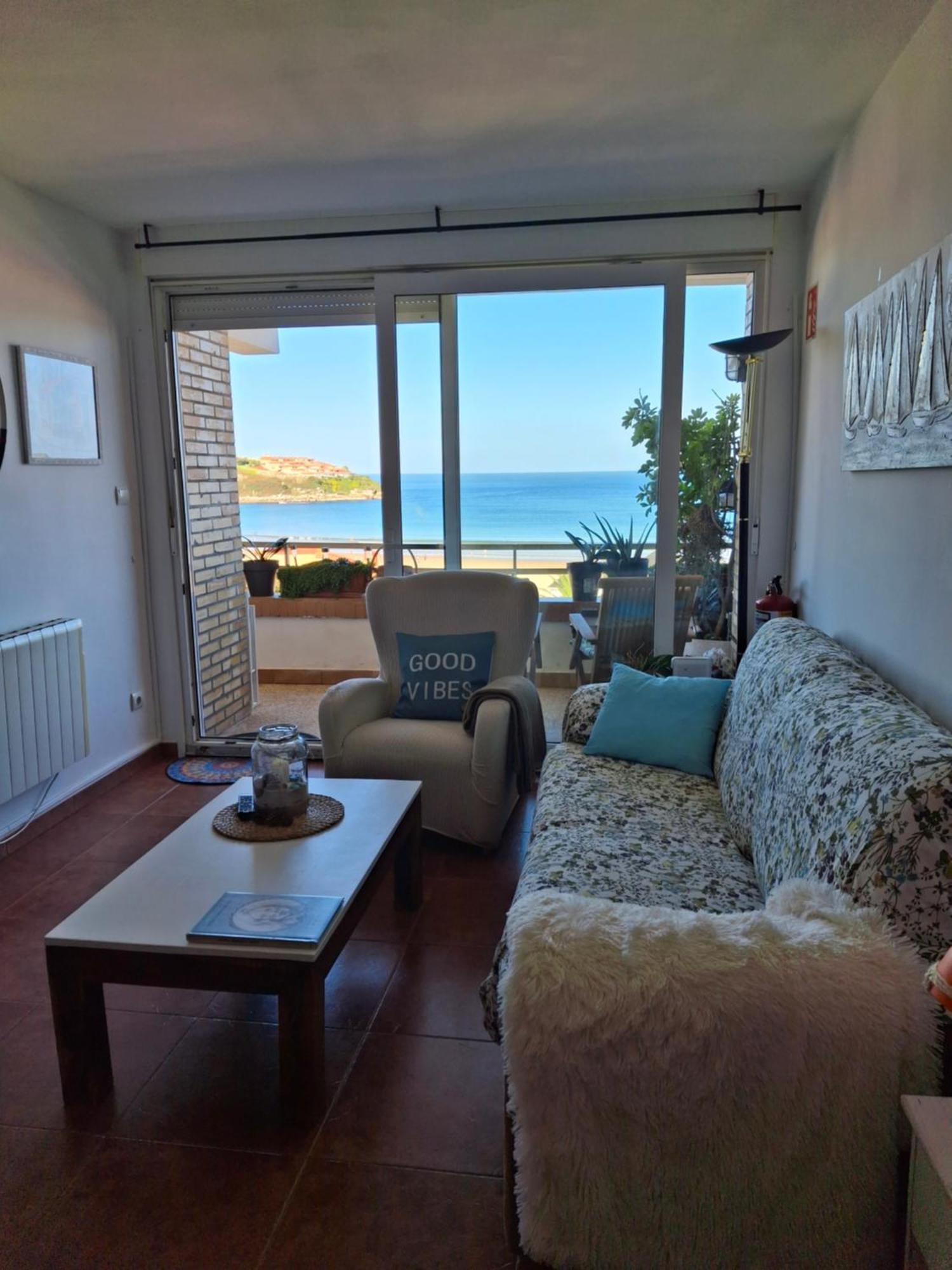Dona Carmen Playa Boutique Lägenhet Suances Exteriör bild