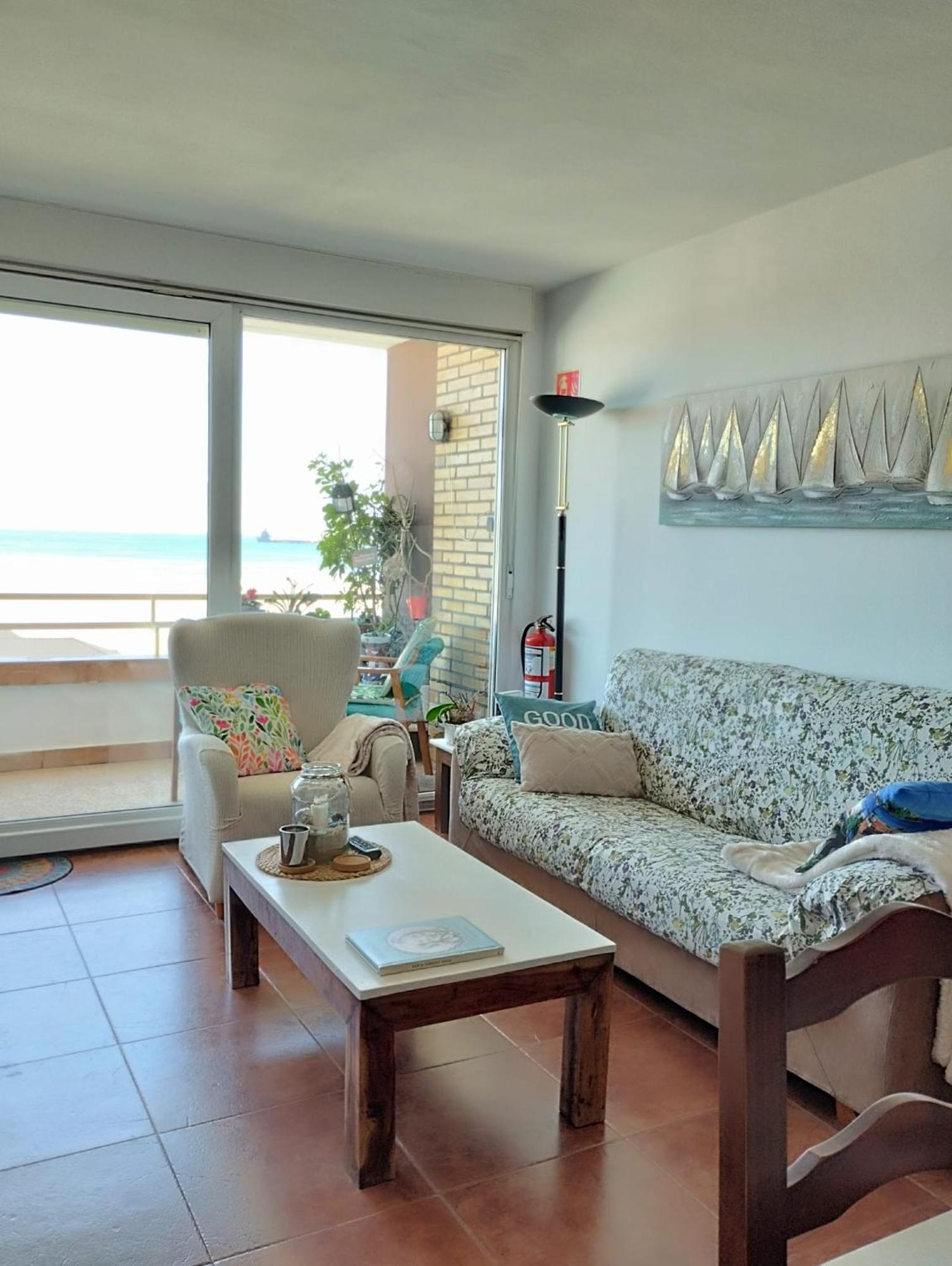 Dona Carmen Playa Boutique Lägenhet Suances Exteriör bild